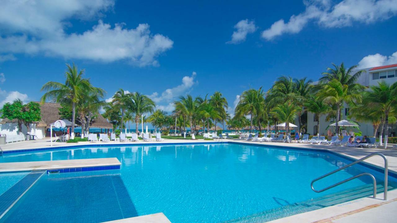 Cancun Beachfront Condo المظهر الخارجي الصورة
