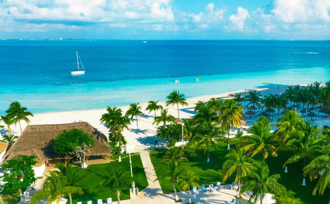 Cancun Beachfront Condo المظهر الخارجي الصورة